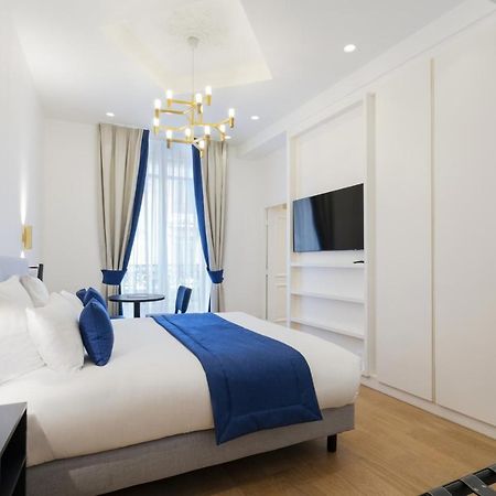 Vestay Montaigne Parigi Esterno foto