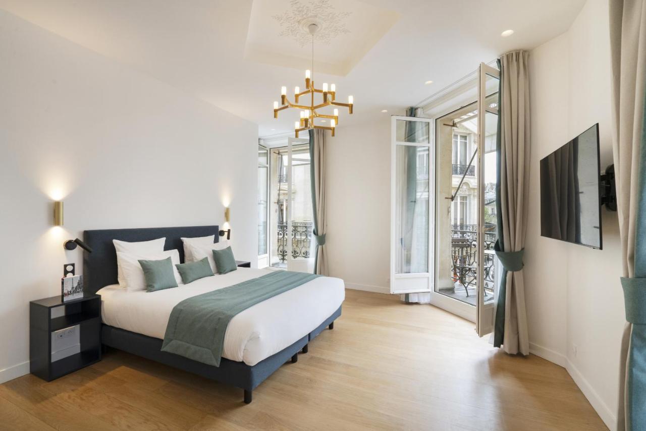 Vestay Montaigne Parigi Esterno foto